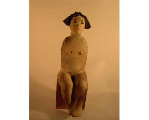 Dame assise